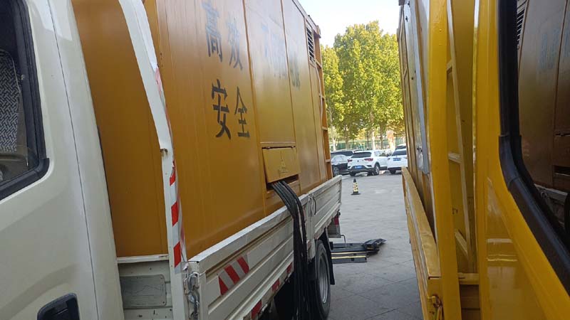 东台如何判断柴油发电机组和UPS电源的切换时间是否符合要求？