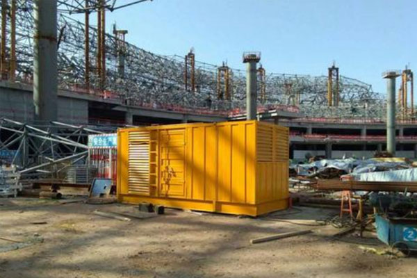 东台发电机出租如何判断空气滤清器是否需要更换？