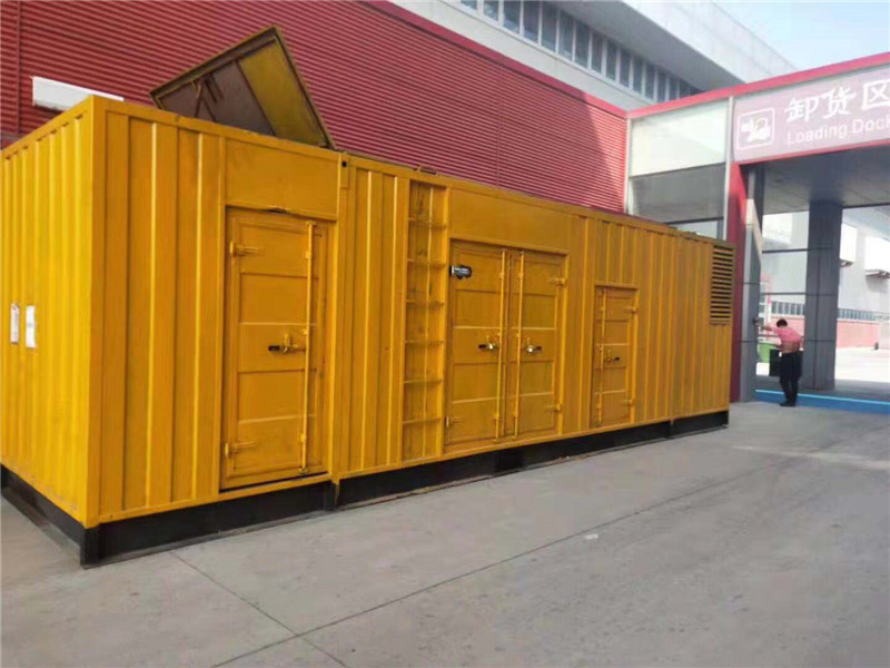 东台国内外发电机组租赁合同在明确设备维护责任方面有哪些不同做法？