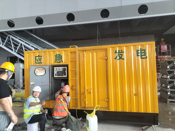 东台怎样判断空气滤清器是否需要更换？